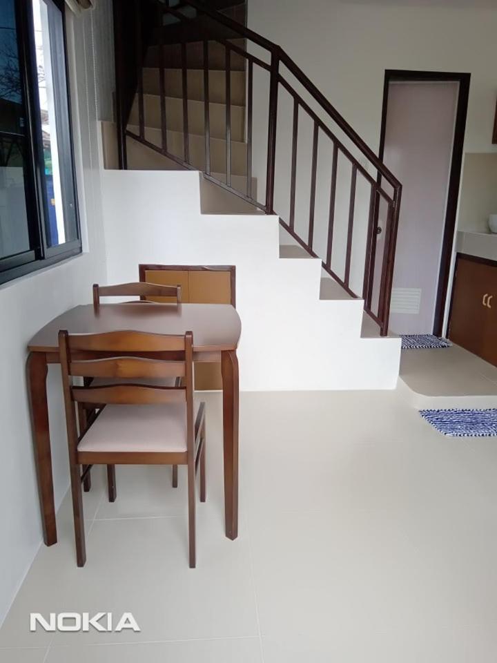 Grae'S Apartelle Moalboal Exterior foto