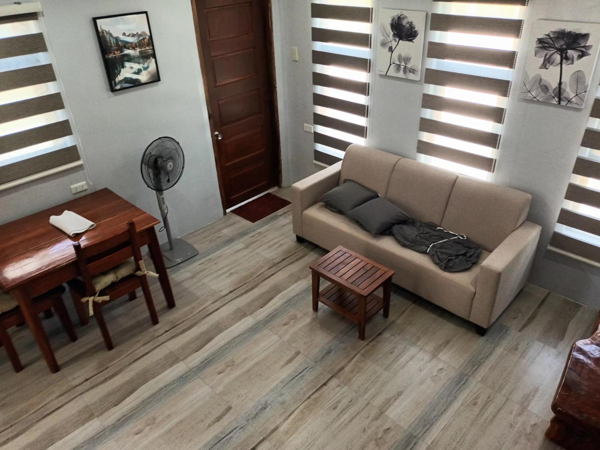 Grae'S Apartelle Moalboal Exterior foto